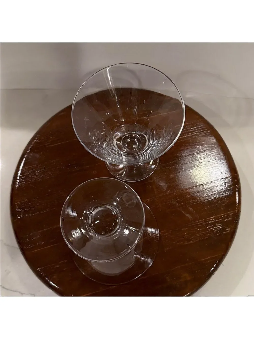 Pair of Stylish Crystal Clear 7 oz Martini/Cocktail Glasses Excellent Condition